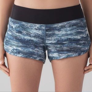 Lululemon Speed Shorts - Size 8
